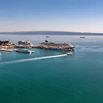 Agava Hotel