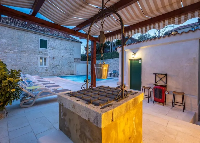 Agava Hotel 4*