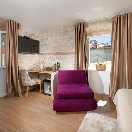 Hotel Agava 4*